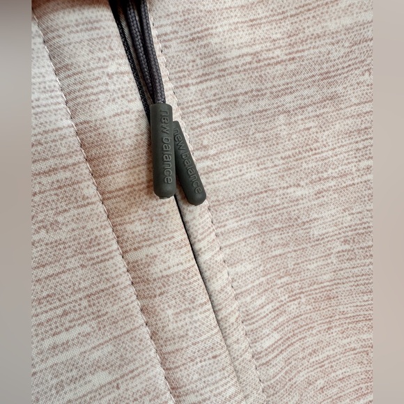 New Balance SoftShell Bonded MicroFleece Rain Zip-up Jacket - Faint Pink, Medium - Picture 3 of 9